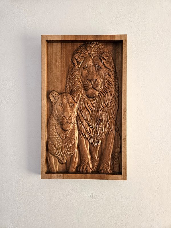 🦁✨ Ръчно изработена дърворезба – Цар и Царица на саваната - Image 6